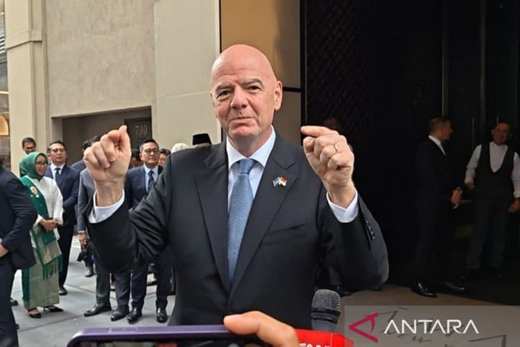 FIFA dan SFD Siapkan Dana 1 Miliar Dolar AS untuk Pembangunan Stadion Berstandar FIFA di Negara Berkembang