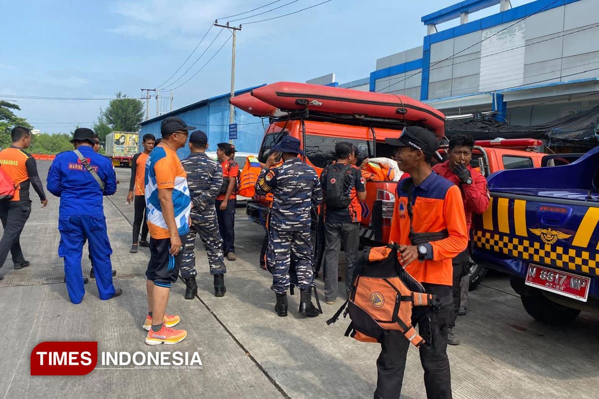 Tim SAR Gabungan Lanjutkan Pencarian ABK yang Hilang di Perairan Gili Ketapang